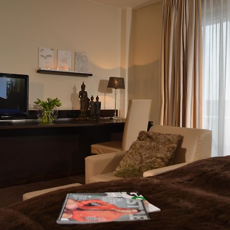 Hotel Friends Кёльн Экстерьер фото