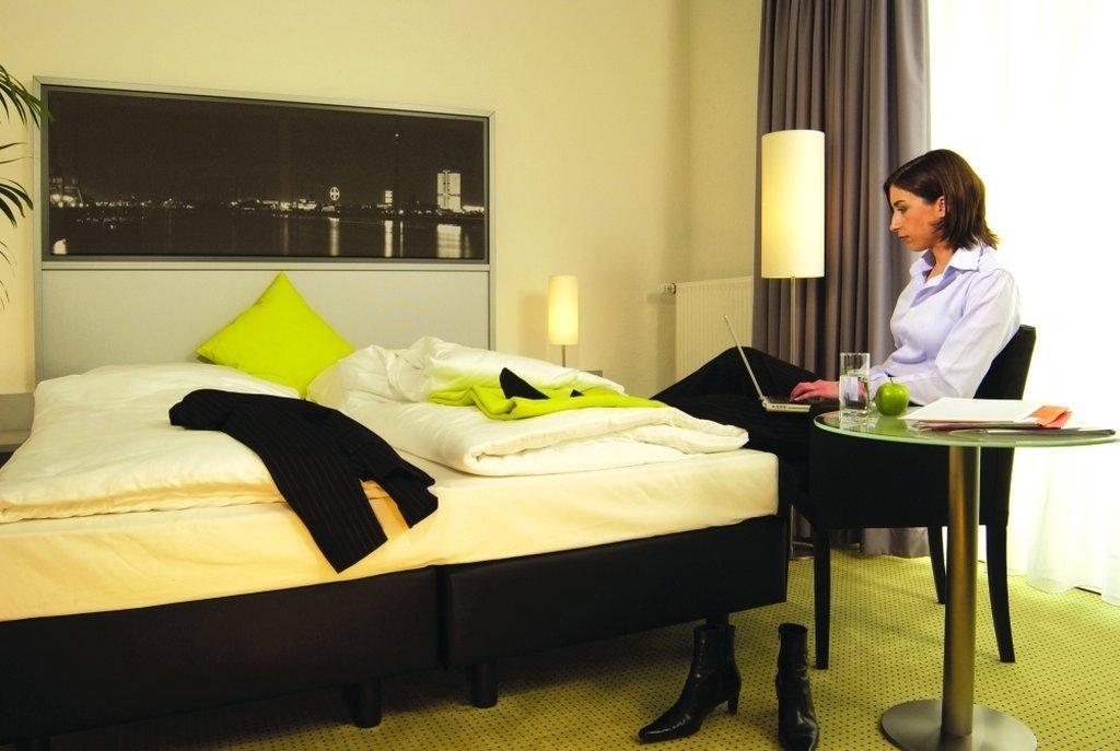 Hotel Friends Кёльн Экстерьер фото