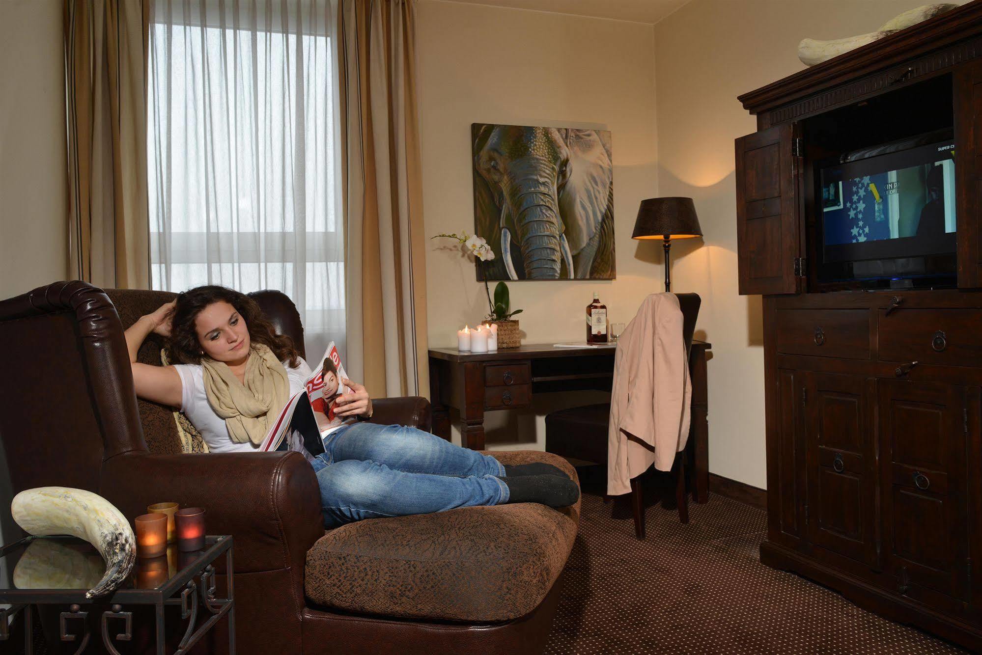 Hotel Friends Кёльн Номер фото